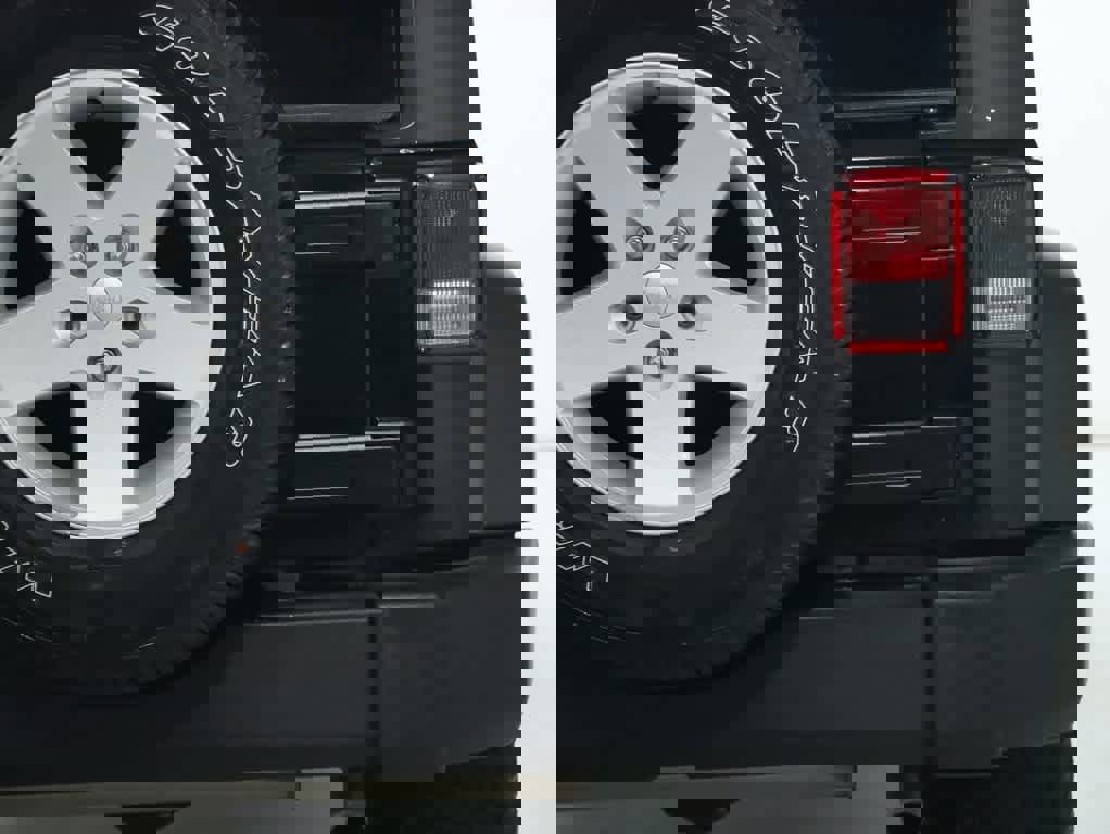 Used 2017 Jeep Wrangler Unlimited Sport w/ Quick Order Package 24S image 43