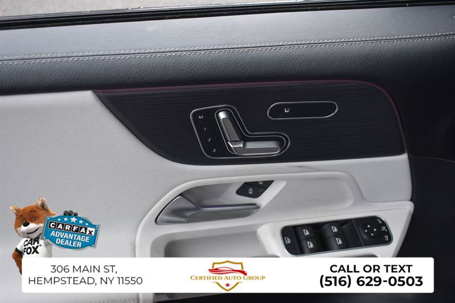 Used 2022 Mercedes-Benz GLB 35 AMG 4MATIC image 13