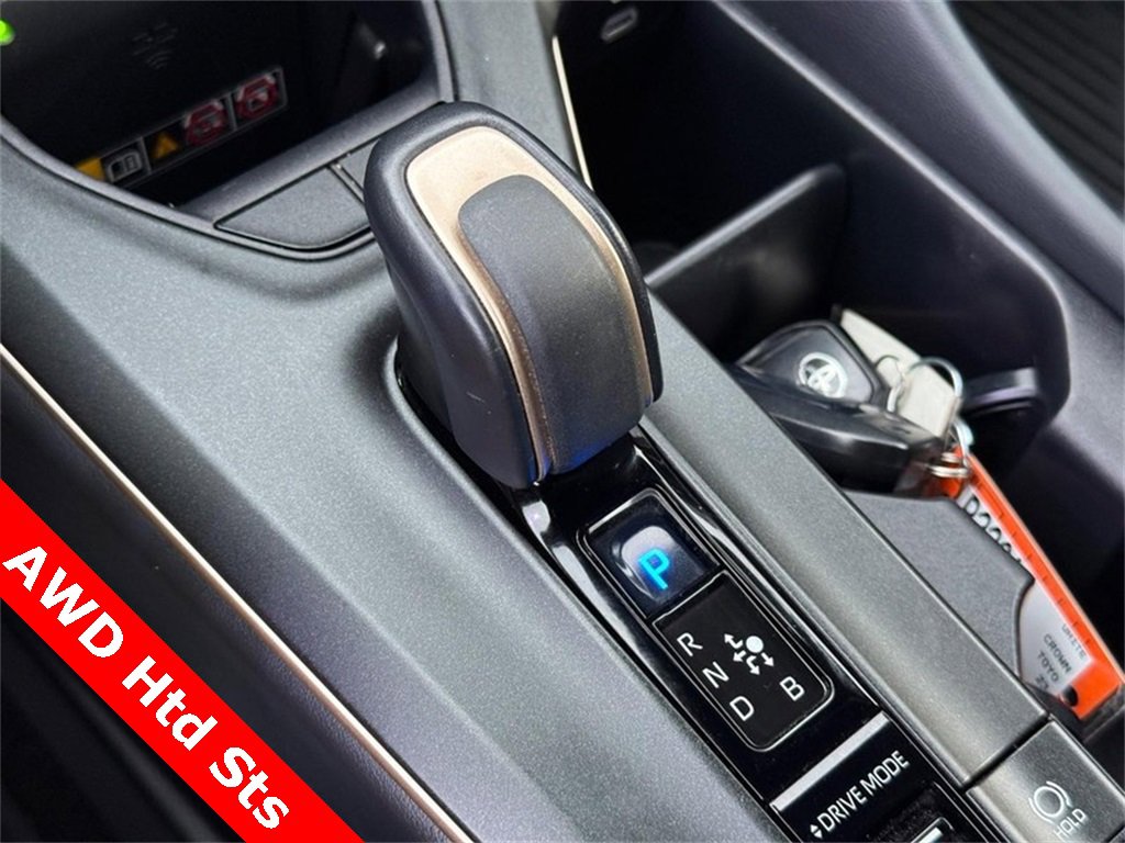 Used 2023 Toyota Crown XLE image 26