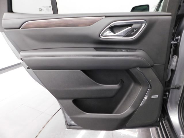 Used 2022 Chevrolet Tahoe LT w/ LT Signature Plus Package image 19