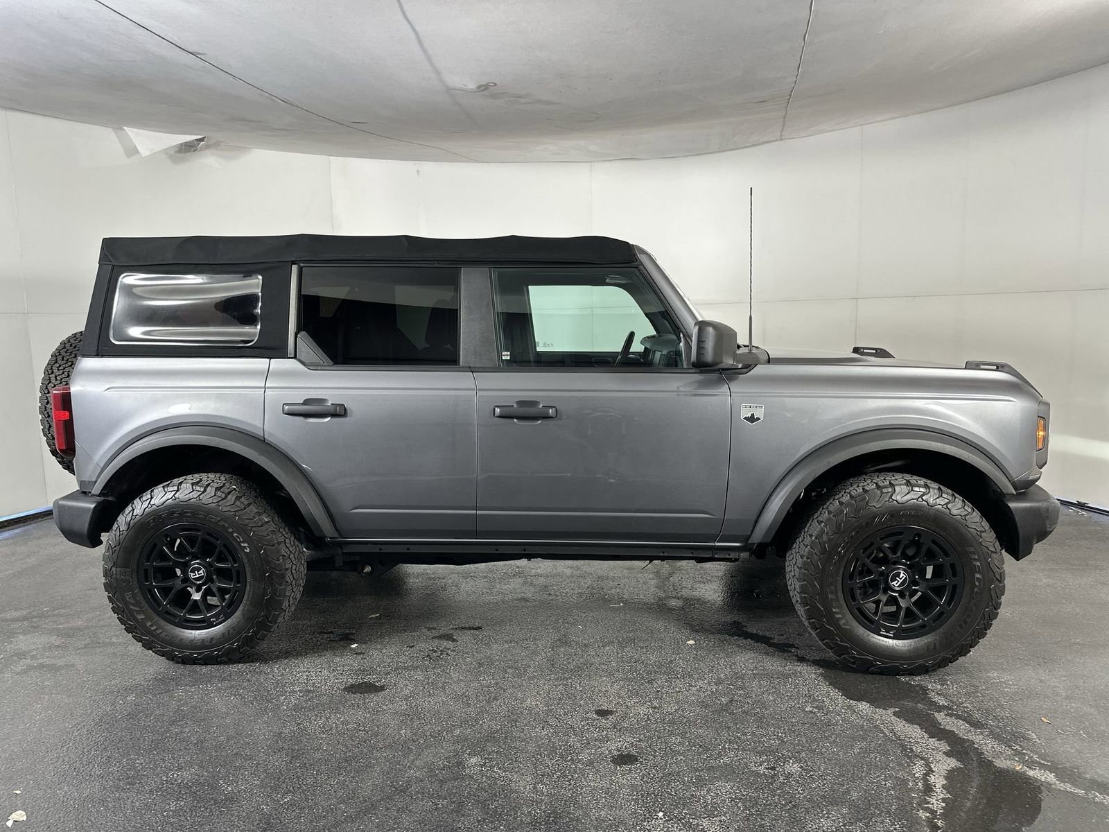 Used 2022 Ford Bronco Big Bend image 13