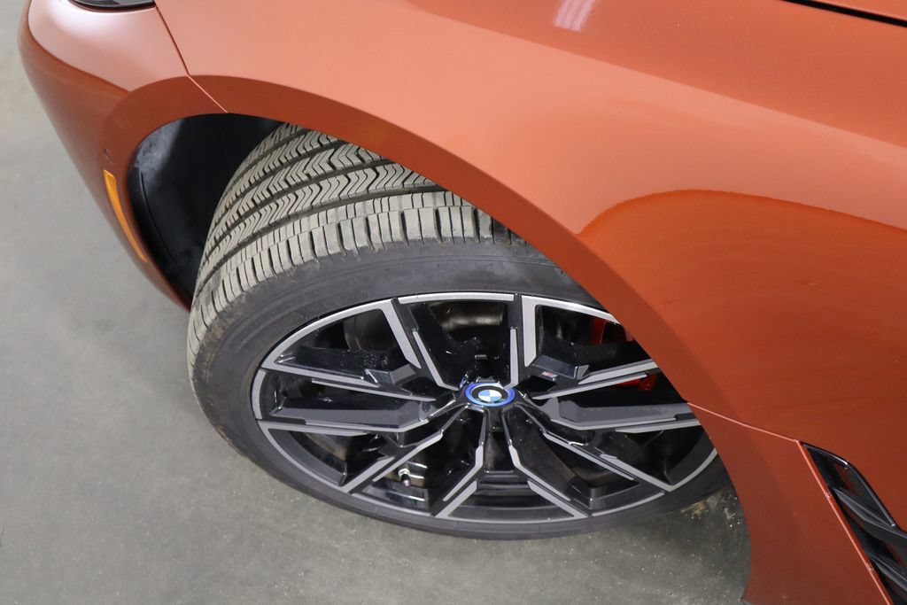 Used 2023 BMW i4 eDrive40 w/ M Sport Package RWD image 47