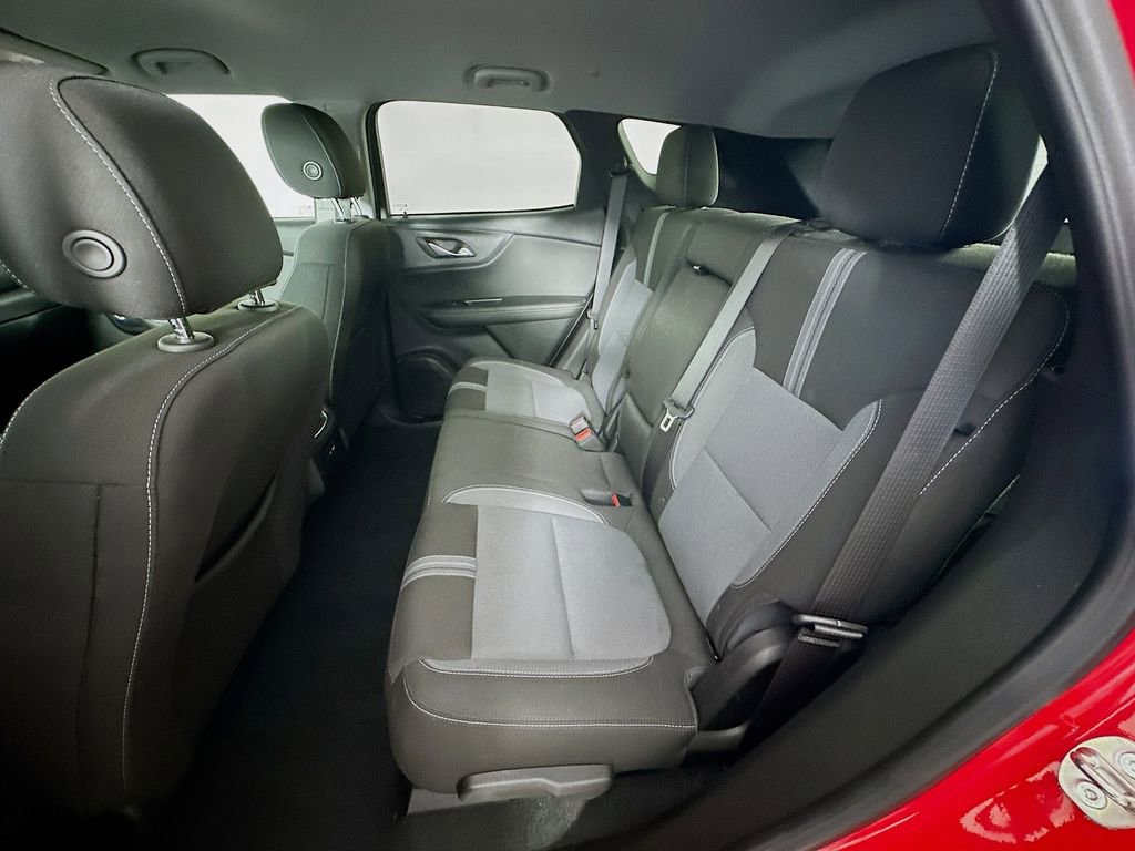 Used 2023 Chevrolet Blazer LT image 30