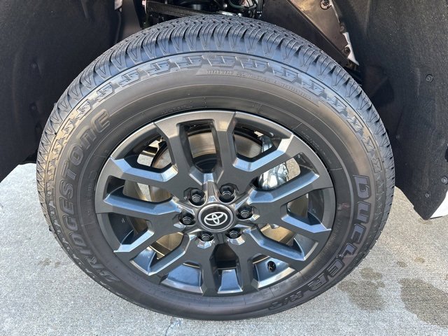 New 2026 Toyota Tundra Platinum image 7