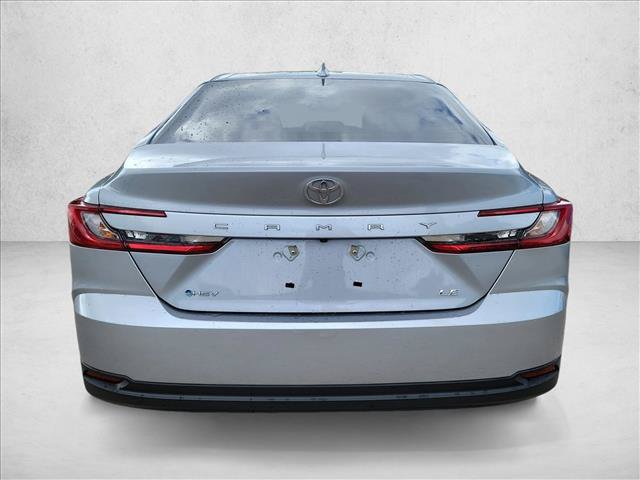 Used 2025 Toyota Camry LE w/ Convenience Package FWD image 6