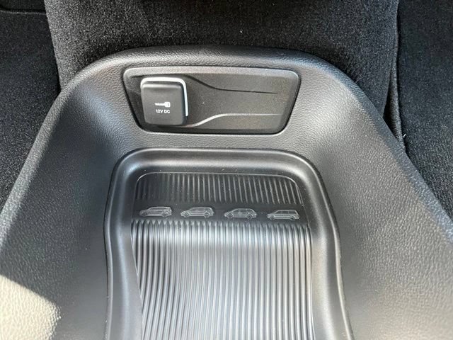 New 2026 Chrysler Pacifica Select AWD/4WD image 39