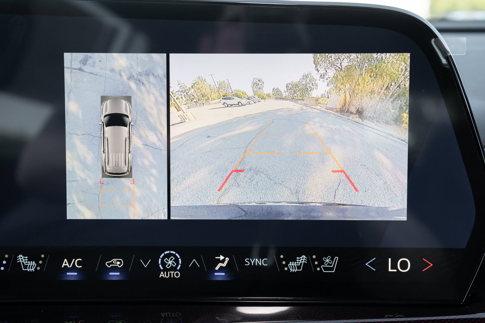 New 2026 Chevrolet Traverse RS w/ LPO, Floor Liner Package image 29