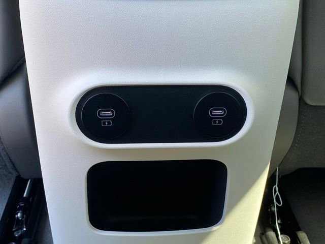 Used 2025 Hyundai Ioniq 5 SEL image 36