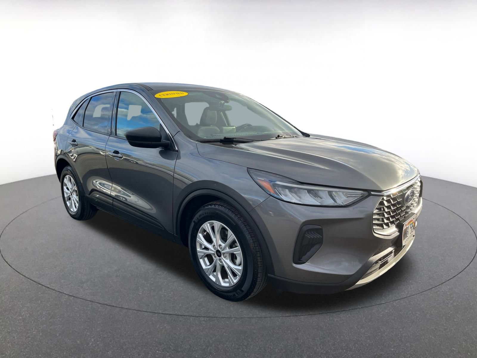 Used 2023 Ford Escape Active image 1