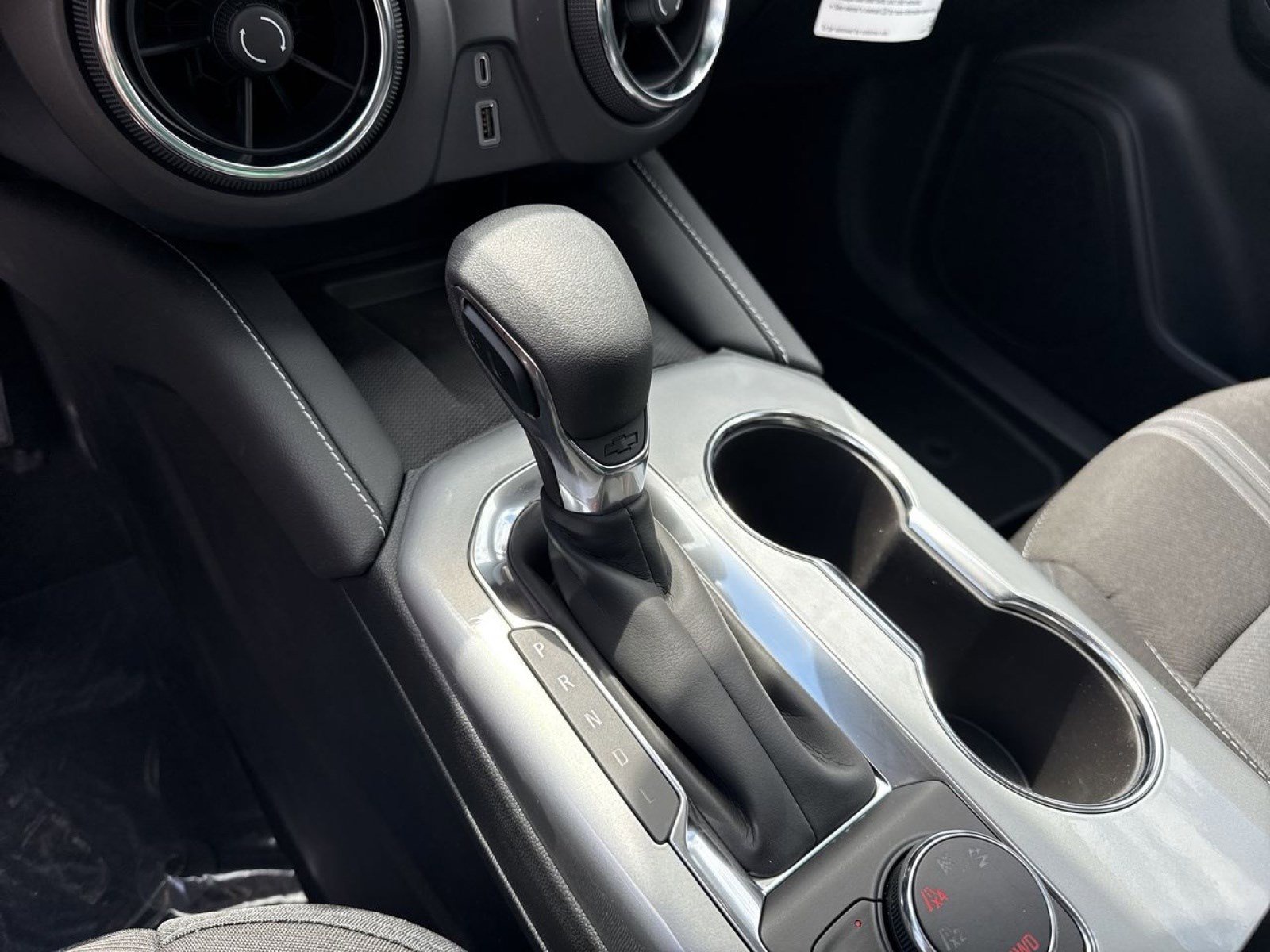 New 2025 Chevrolet Blazer LT w/ Convenience Package image 21