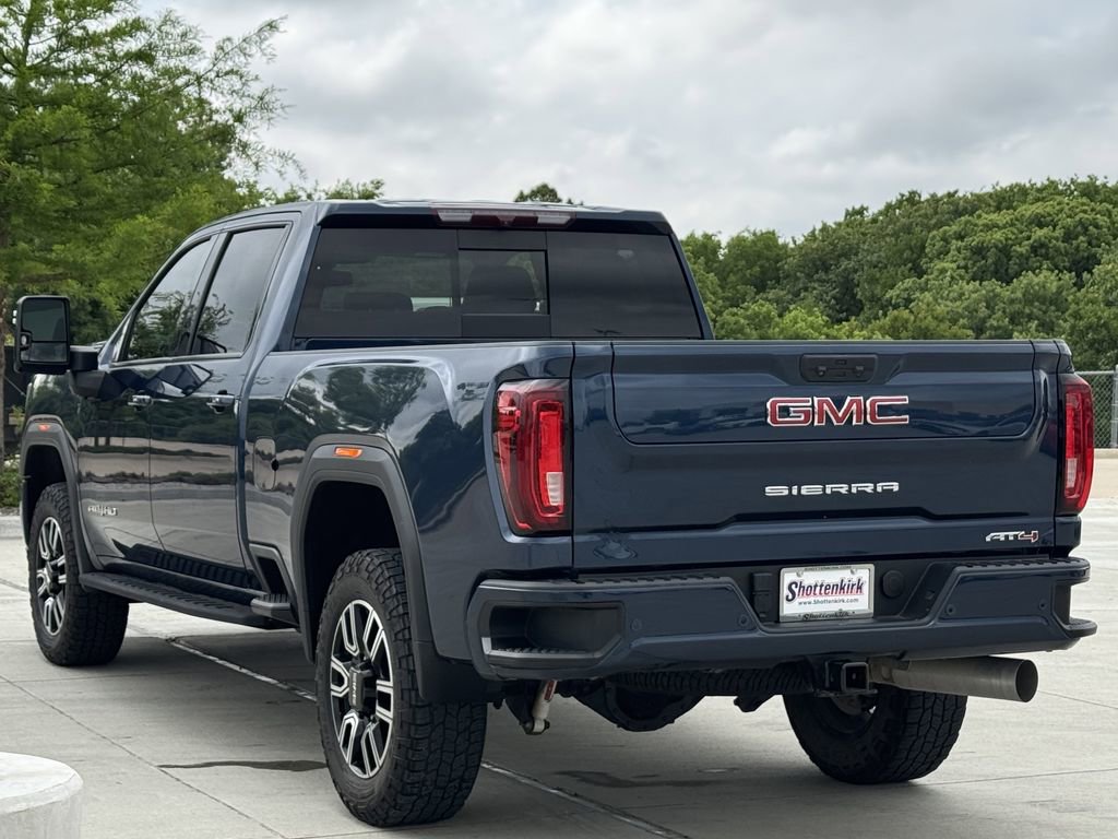 Used 2023 GMC Sierra 2500 AT4 w/ AT4 Preferred Package AWD/4WD image 4