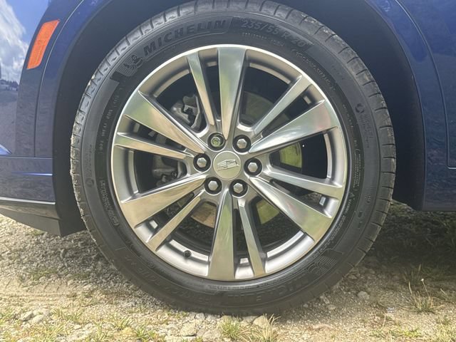Certified 2024 Cadillac XT6 Premium Luxury AWD/4WD image 37