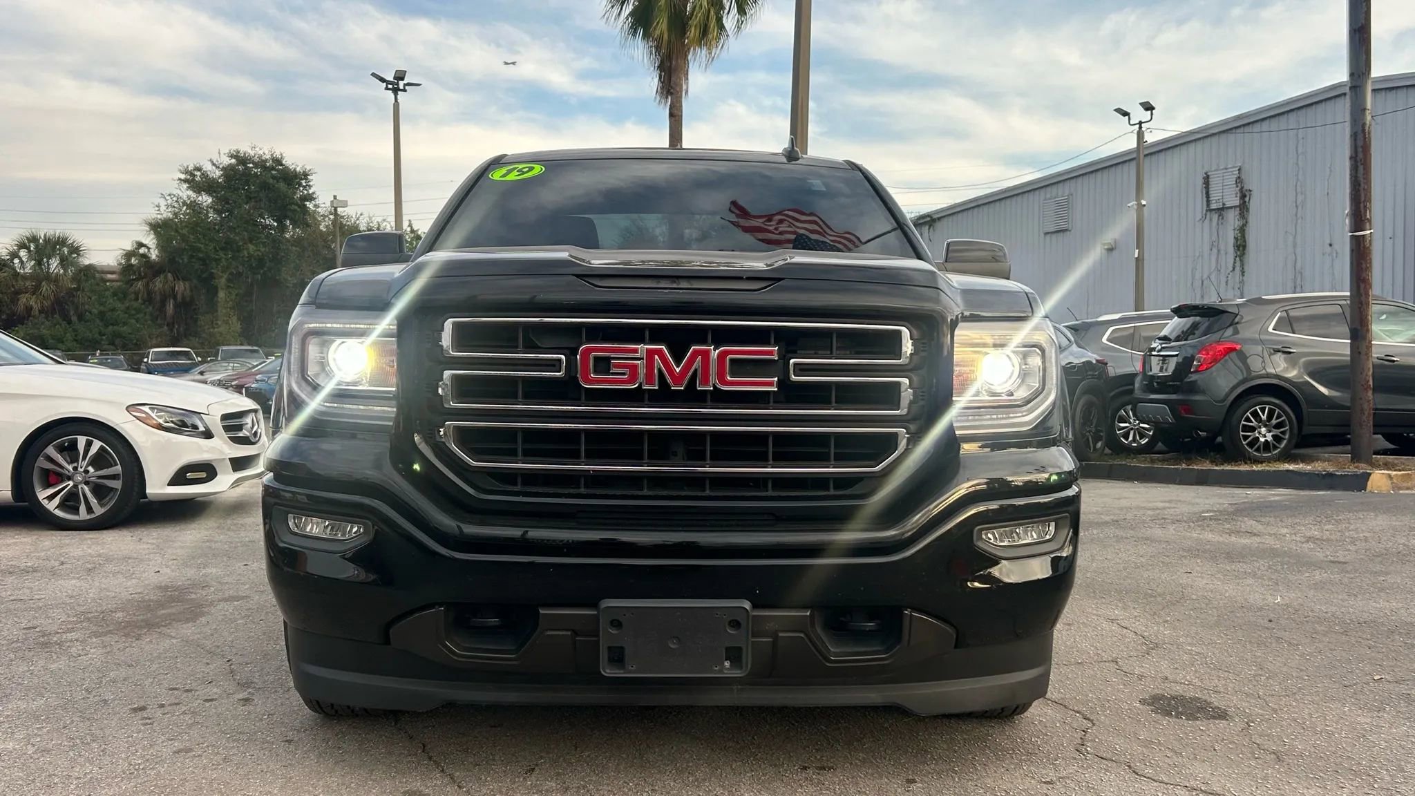 Used 2019 GMC Sierra 1500 Limited w/ Elevation Edition RWD image 4