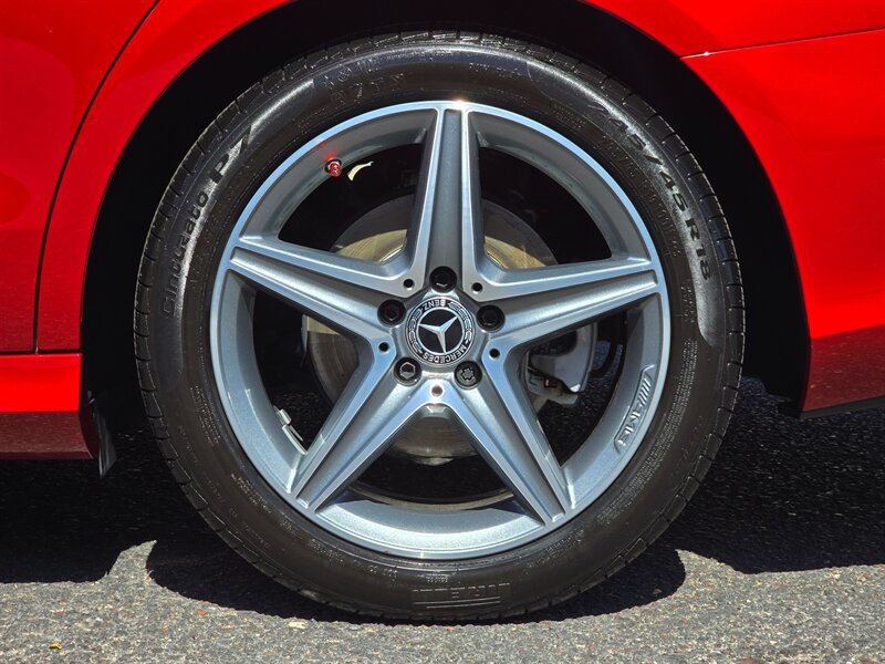 Used 2019 Mercedes-Benz E 300 w/ Premium 1 Package image 39