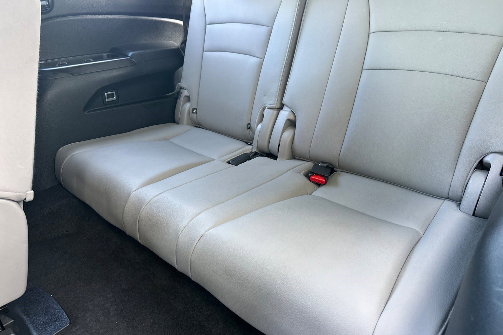 Used 2017 Honda Pilot Touring image 34