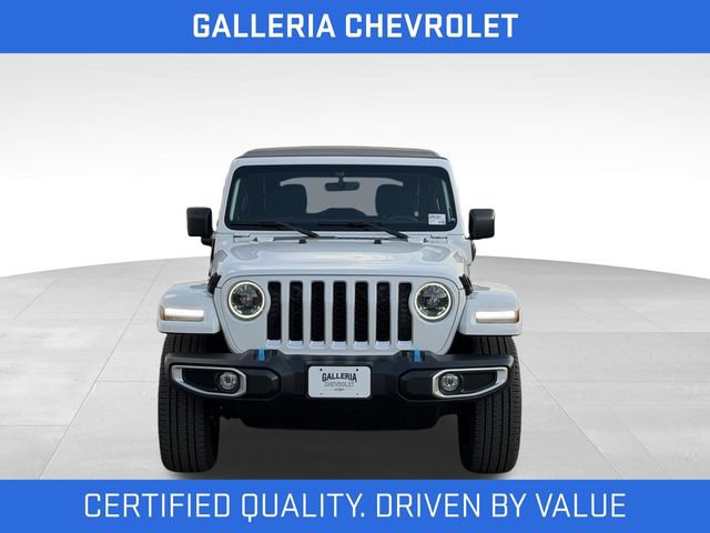 Used 2023 Jeep Wrangler Unlimited Sahara AWD/4WD image 3