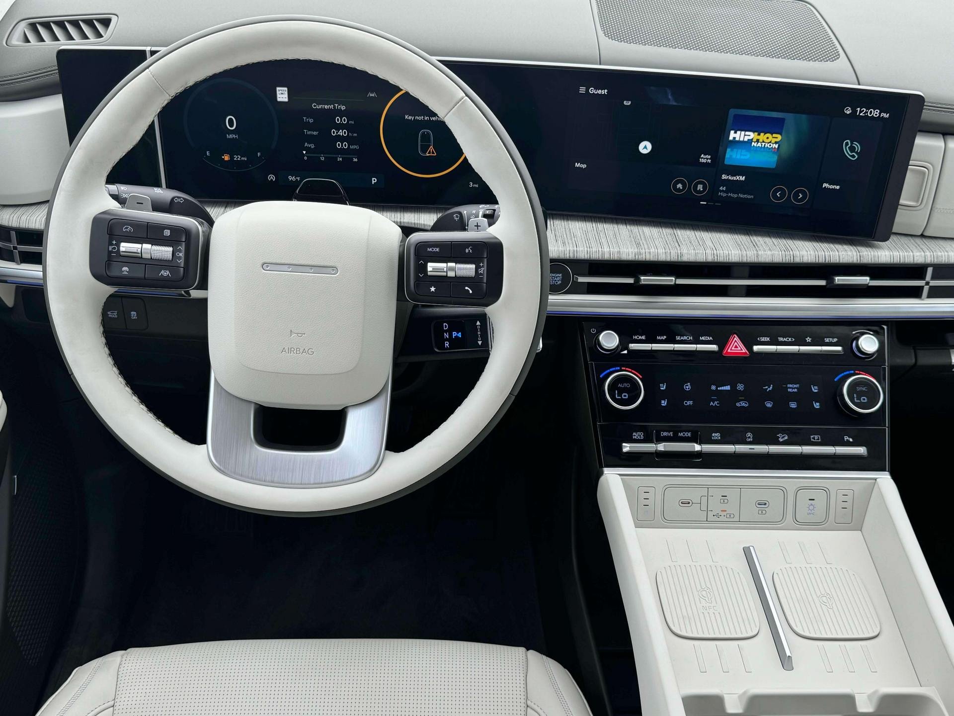 New 2025 Hyundai Santa Fe Calligraphy AWD/4WD image 17