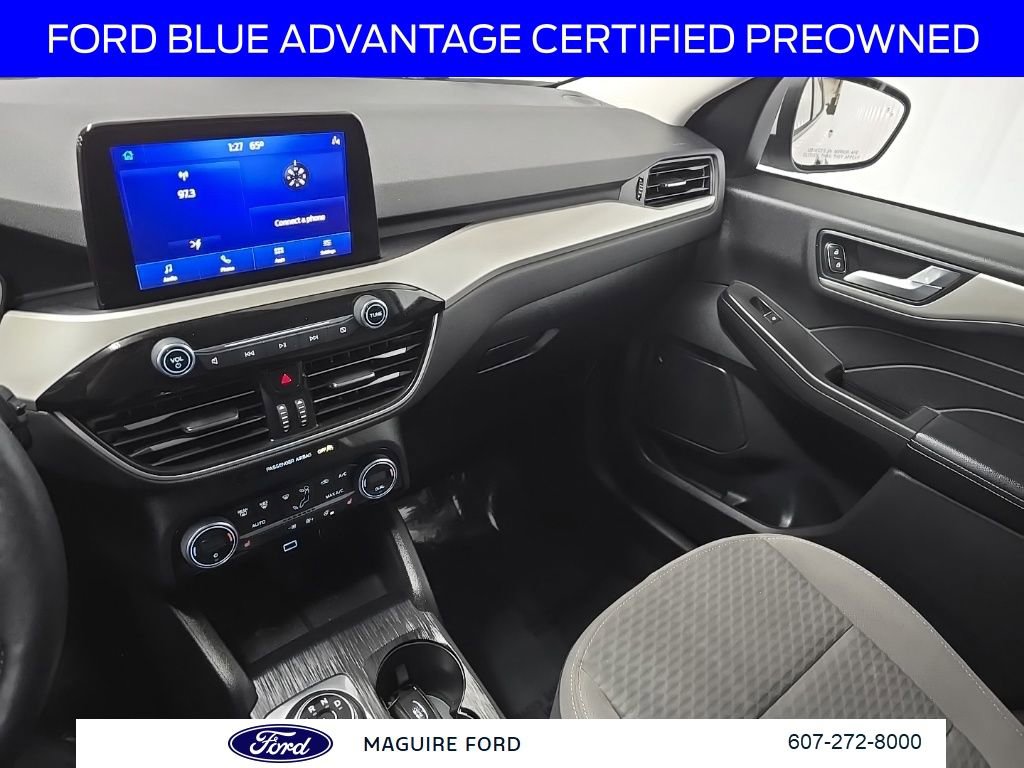 Certified 2021 Ford Escape SE w/ Cold Weather Package image 30