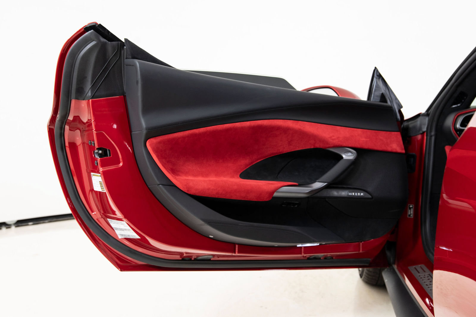 Certified 2025 Ferrari 296 GTB RWD image 21