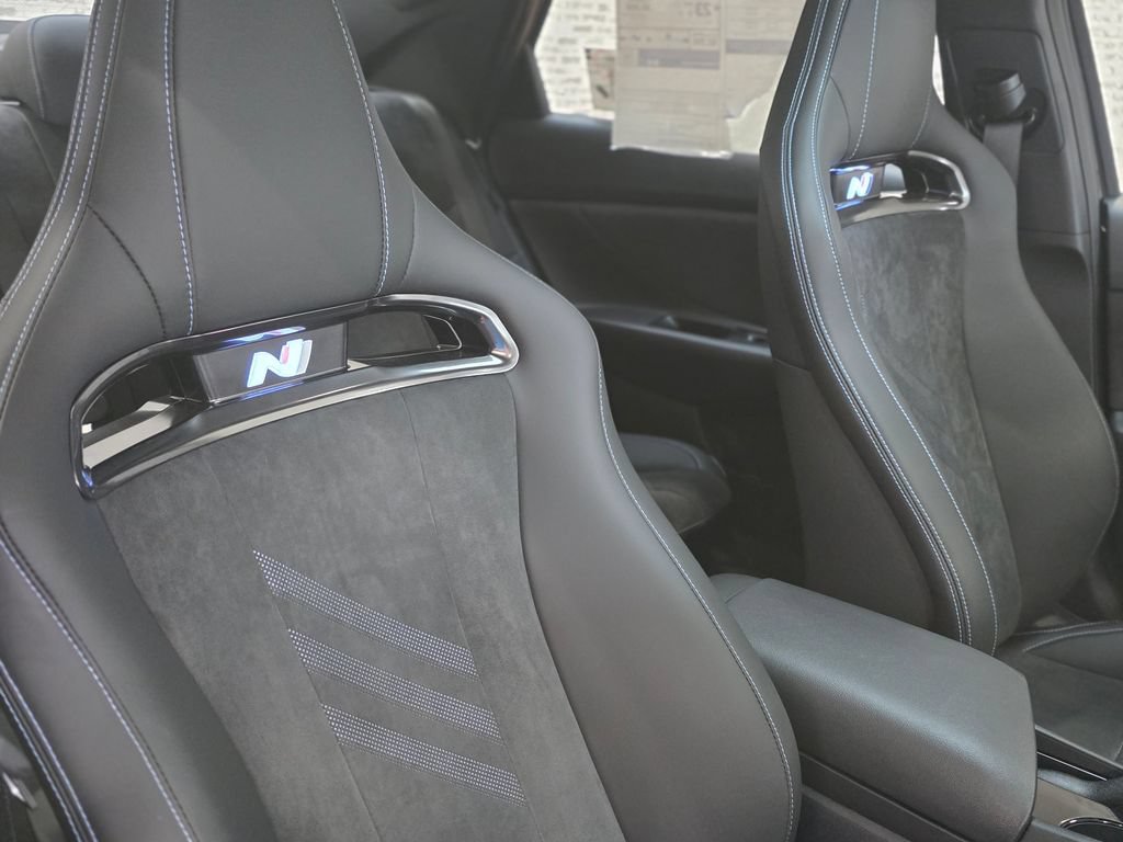 New 2026 Hyundai Elantra N FWD image 12