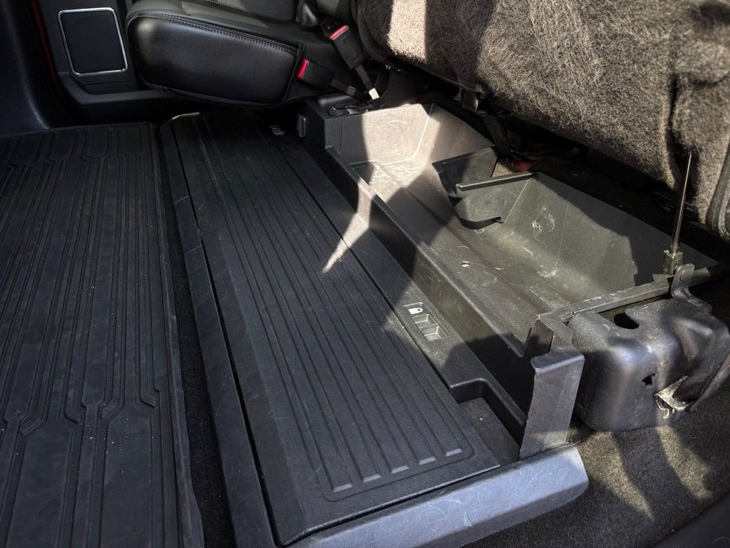 Used 2017 Ford F250 Lariat w/ Lariat Ultimate Package image 23