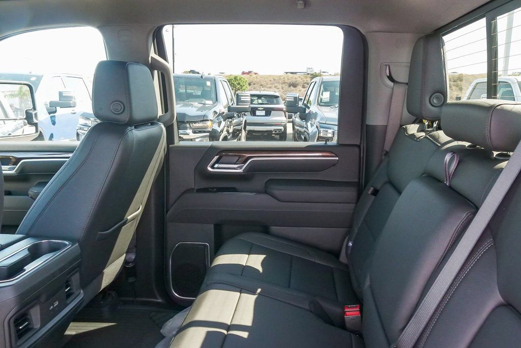 New 2025 Chevrolet Silverado 2500 LT w/ All Star Edition image 15