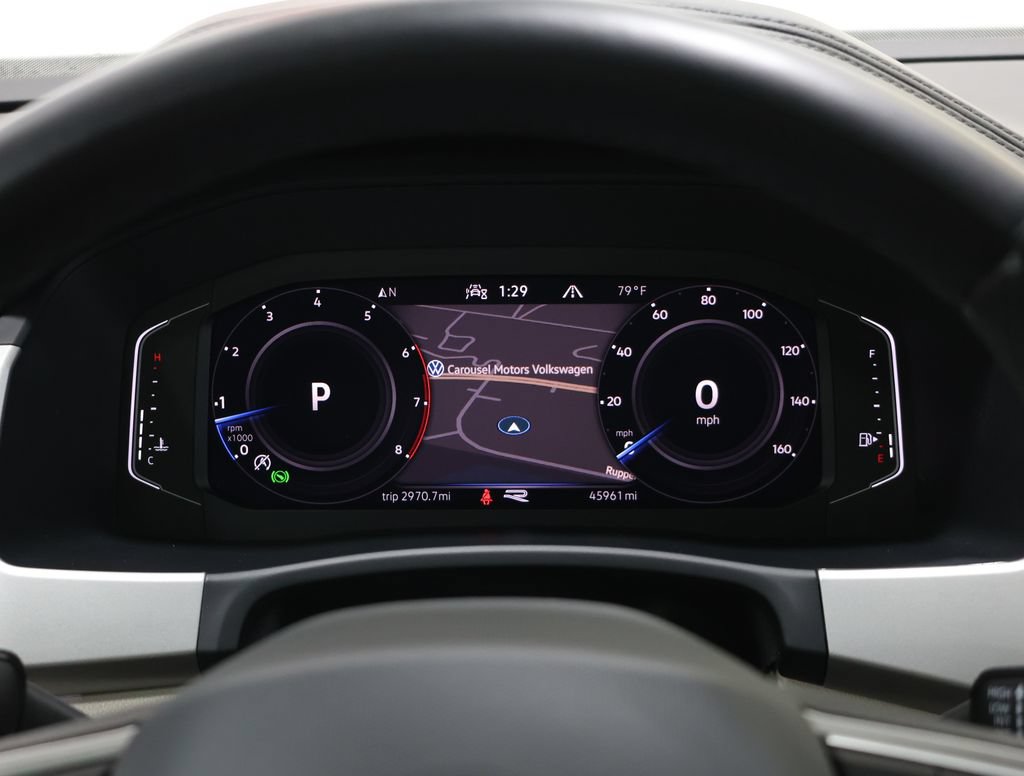 Certified 2023 Volkswagen Atlas SEL R-Line AWD/4WD image 18