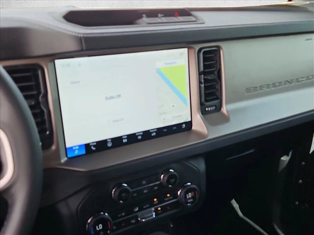 New 2026 Ford Bronco Outer Banks AWD/4WD image 12