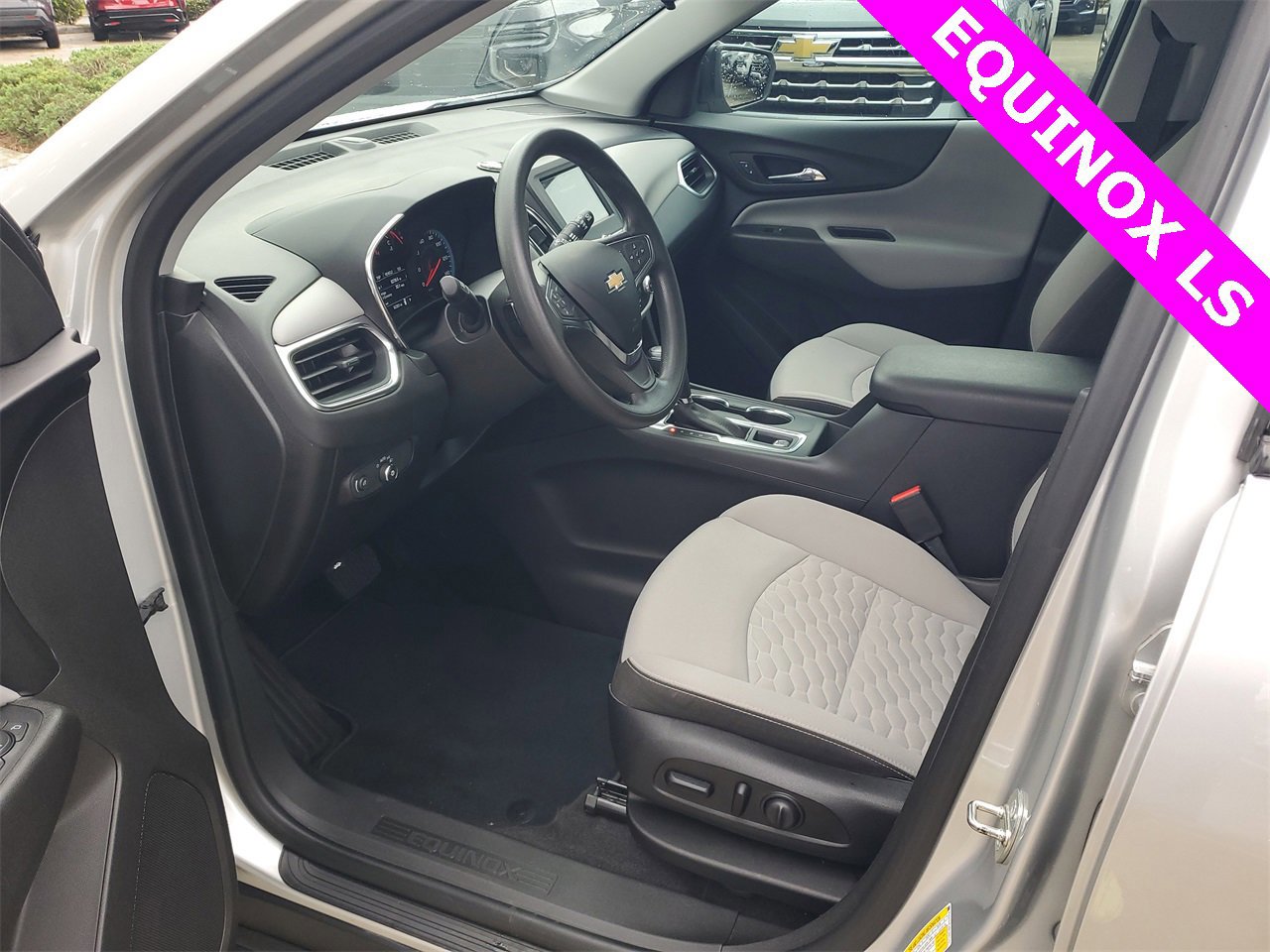Used 2019 Chevrolet Equinox LS w/ LS Convenience Package image 15