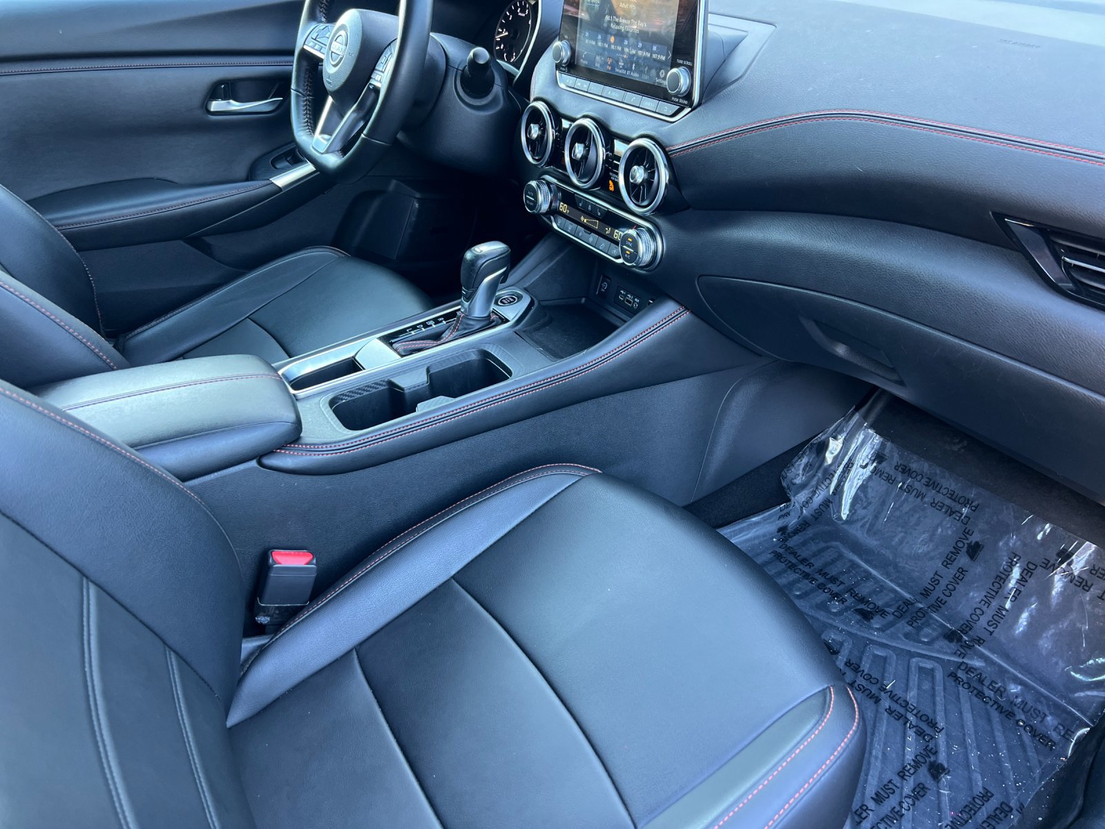 Used 2024 Nissan Sentra SR w/ SR Premium Package image 14