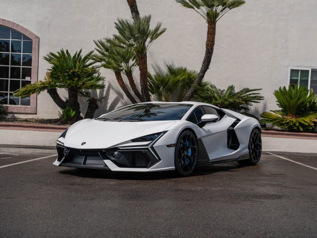 Used 2025 Lamborghini Revuelto AWD/4WD image 25
