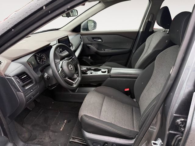 Used 2023 Nissan Rogue SV AWD/4WD image 9