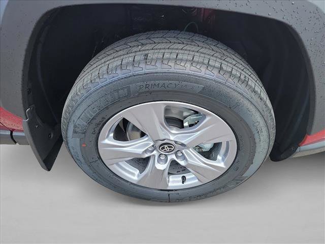 New 2025 Toyota RAV4 XLE image 10