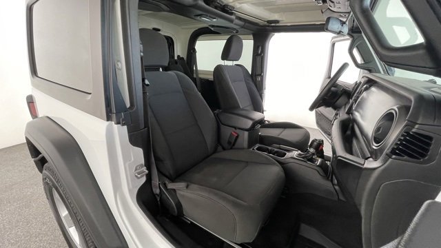 Used 2022 Jeep Wrangler Sport image 43