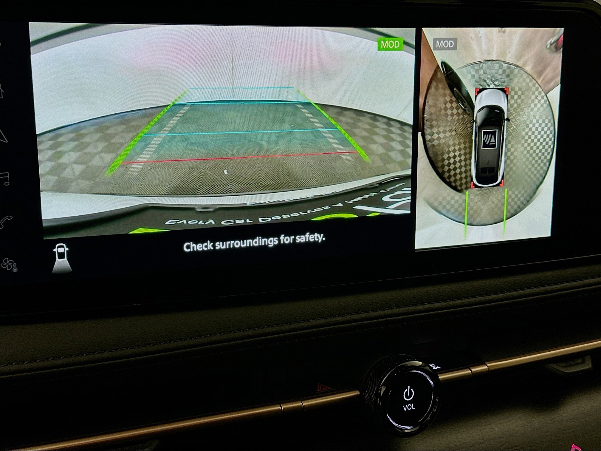 Used 2023 Nissan Ariya FWD image 23