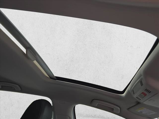 Used 2020 Volkswagen Golf 4-Door FWD image 27