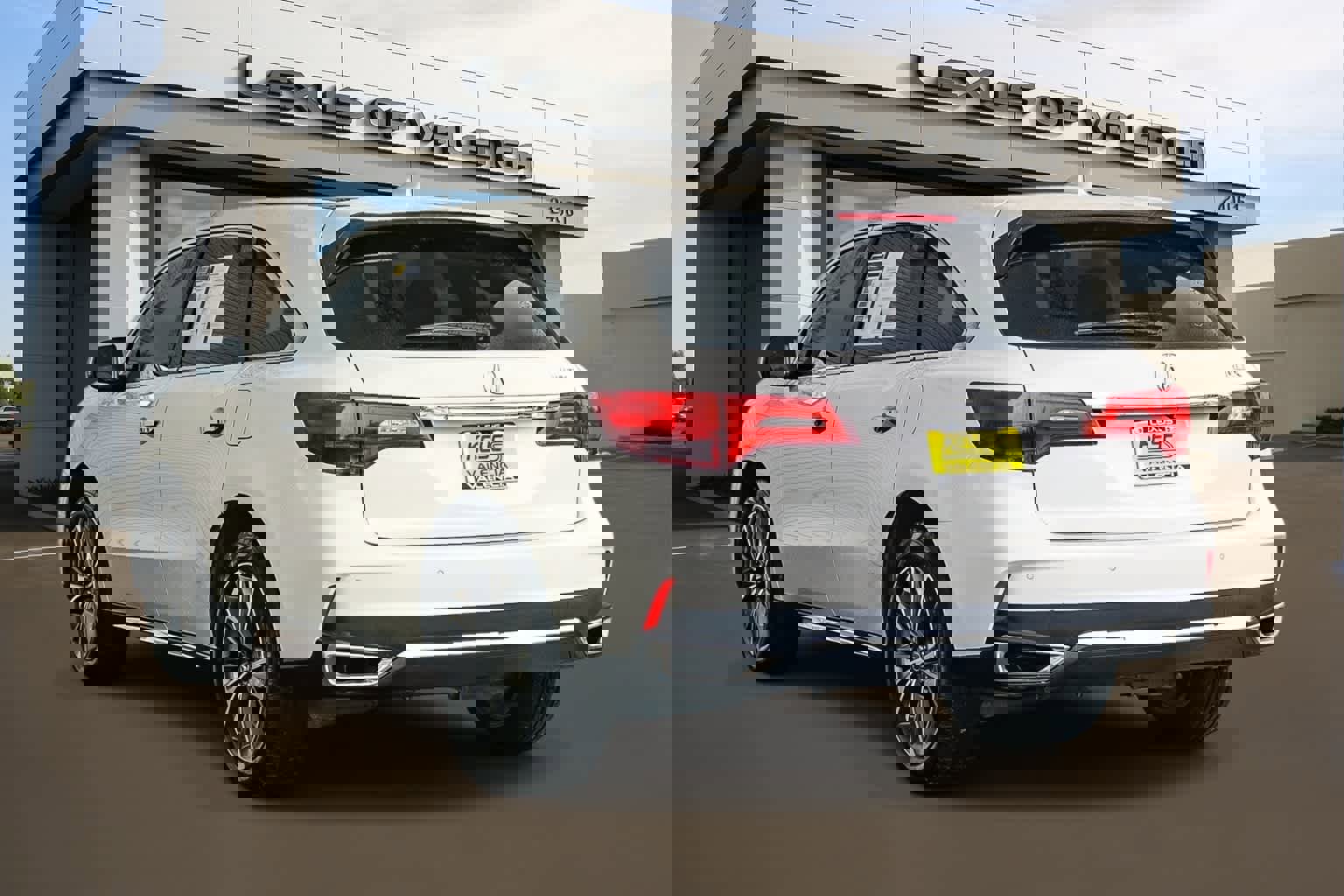 Used 2019 Acura MDX w/Technology/Entertainment Pkg image 5