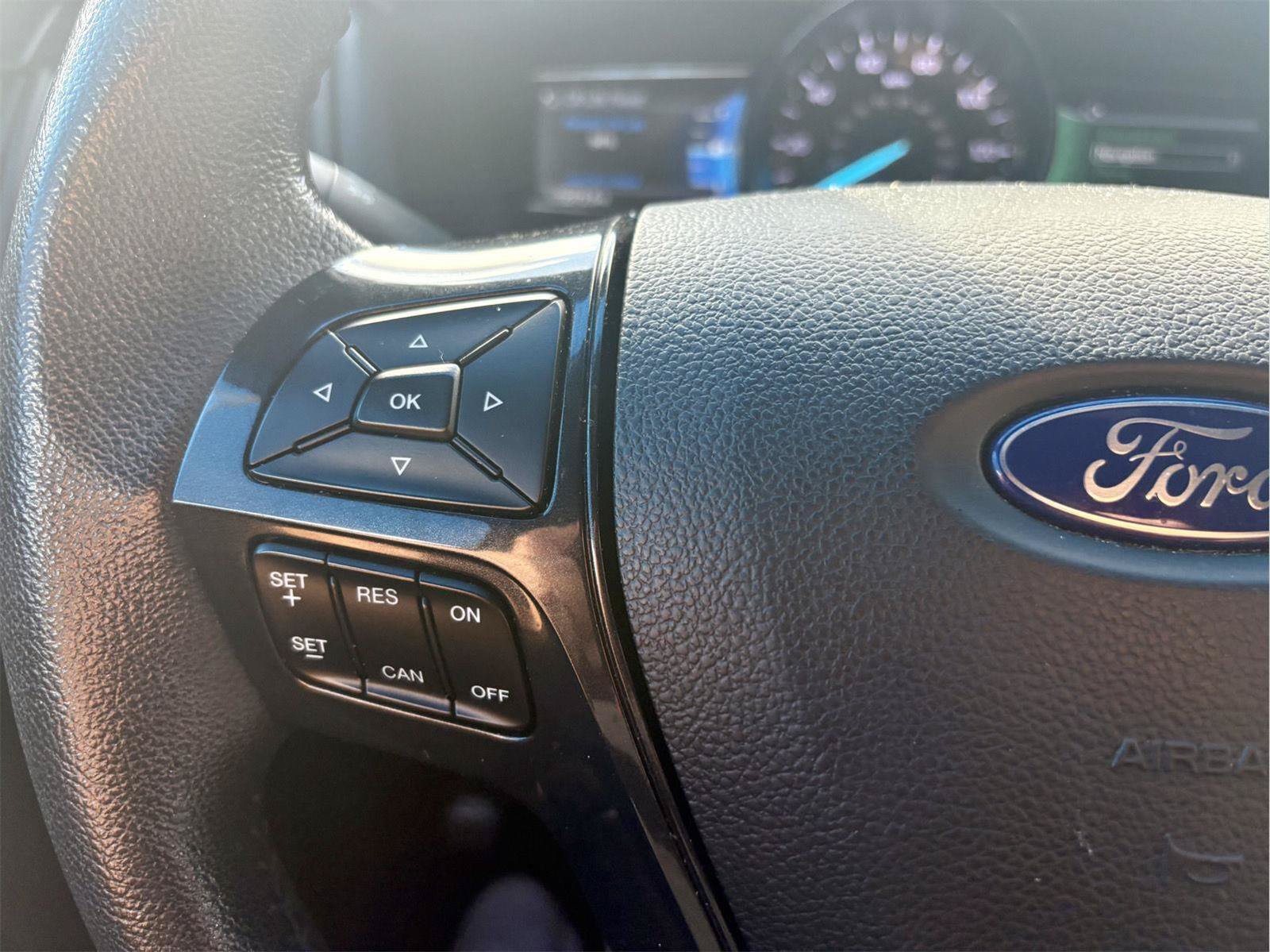 Used 2019 Ford Explorer XLT w/ Equipment Group 202A FWD image 18