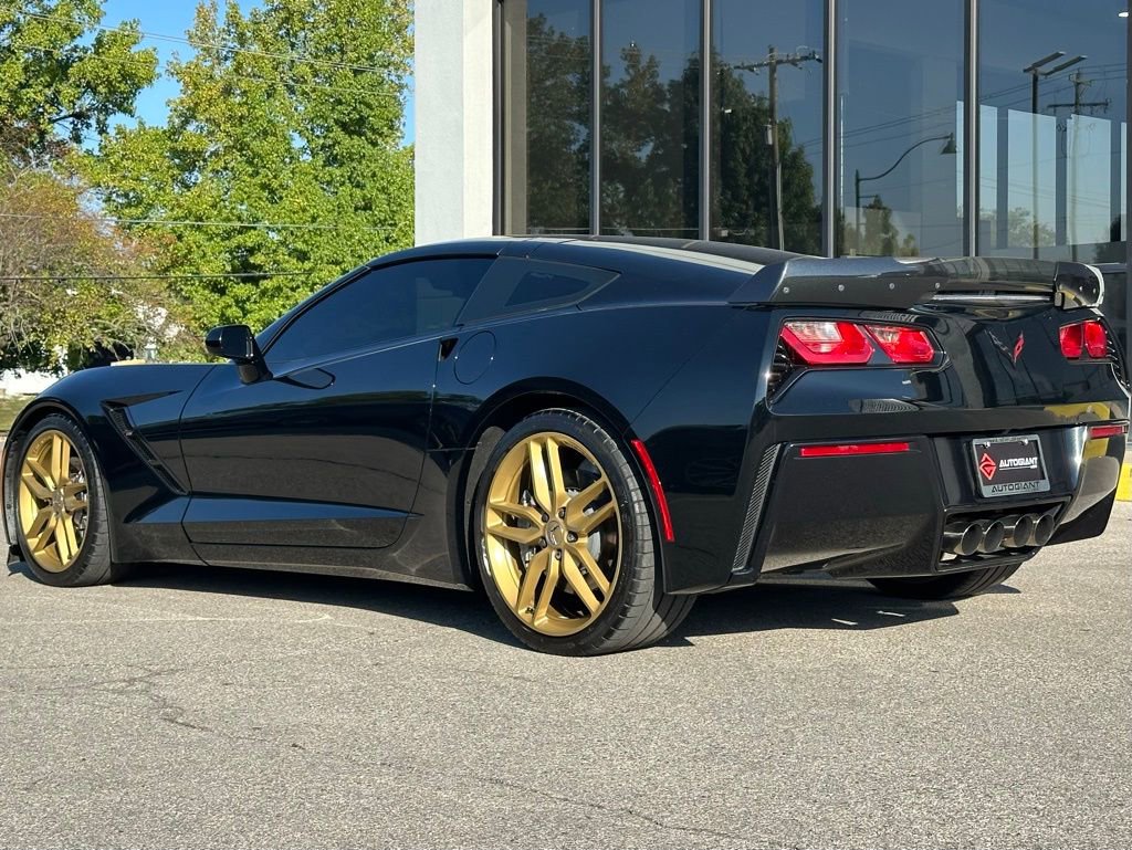 Used 2019 Chevrolet Corvette Stingray Coupe w/ 1LT image 9