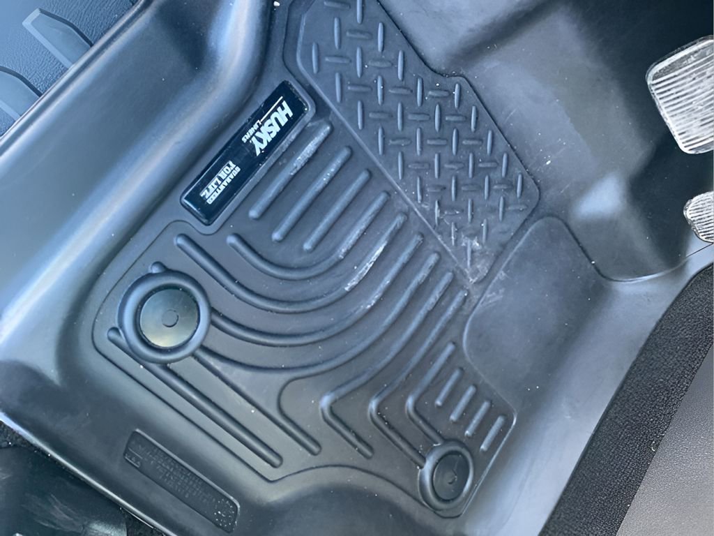 Used 2018 Ford F150 XLT w/ Equipment Group 302A Luxury image 11