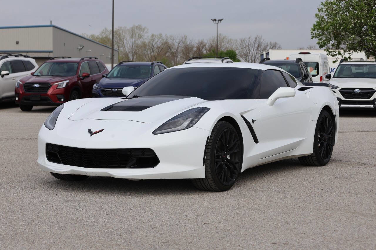 Used 2019 Chevrolet Corvette Stingray Coupe w/ Carbon Flash Badge Package image 6