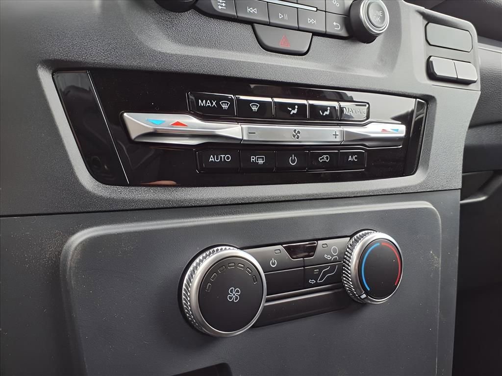 New 2025 Ford Explorer 4WD Police Interceptor image 8