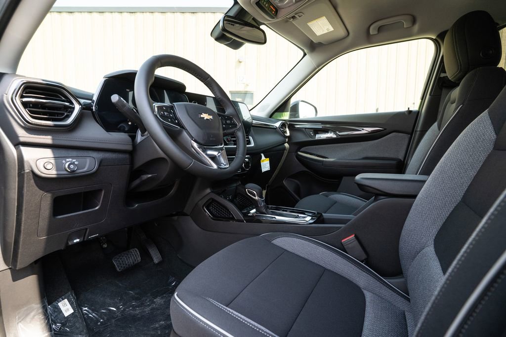 New 2026 Chevrolet TrailBlazer LT w/ Convenience Package image 13
