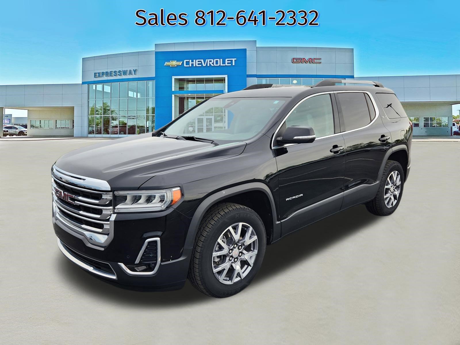 Used 2023 GMC Acadia SLT image 3