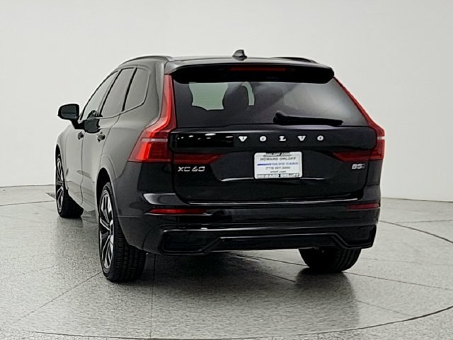 Certified 2026 Volvo XC60 B5 Plus AWD/4WD image 6