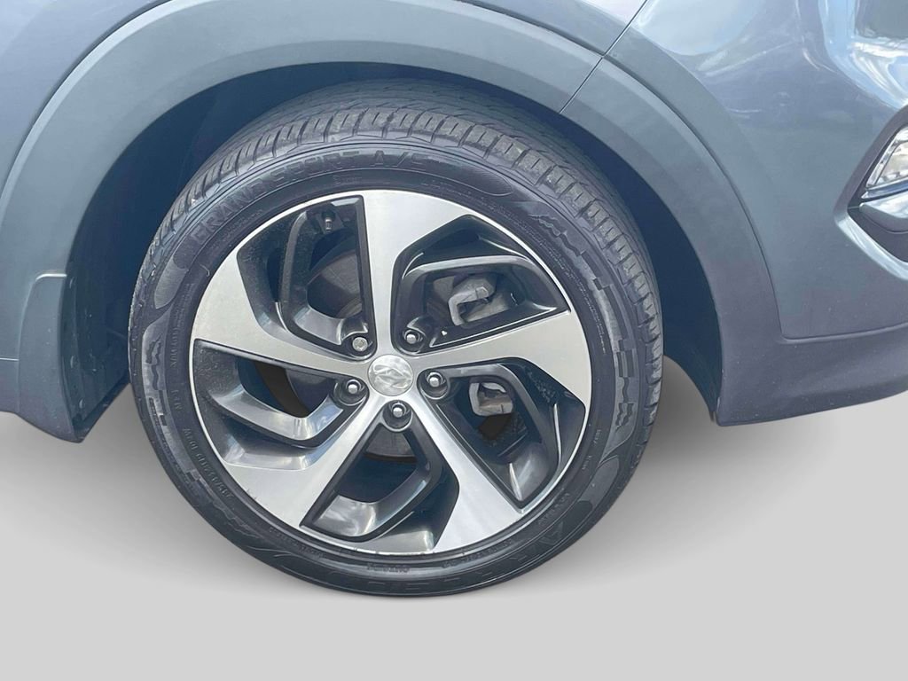 Used 2017 Hyundai Tucson Limited image 9
