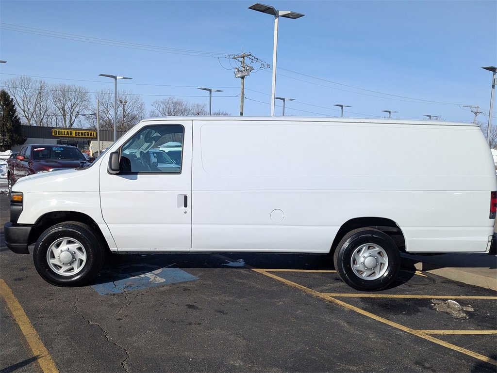 Used 2013 Ford E-250 and Econoline 250 Extended w/ Commercial Cargo Van Pkg image 6