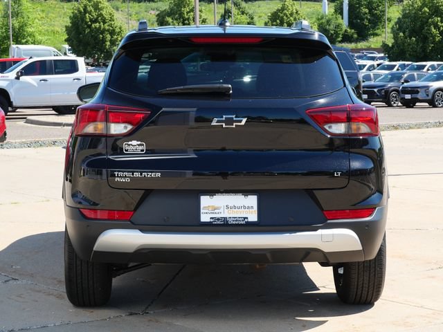 Used 2026 Chevrolet TrailBlazer LT w/ LT Cold Weather Package AWD/4WD image 6