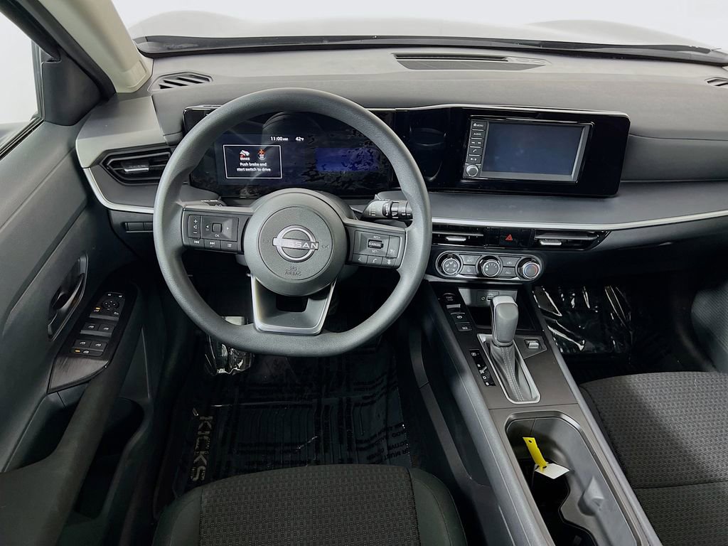 Used 2025 Nissan Kicks S image 17