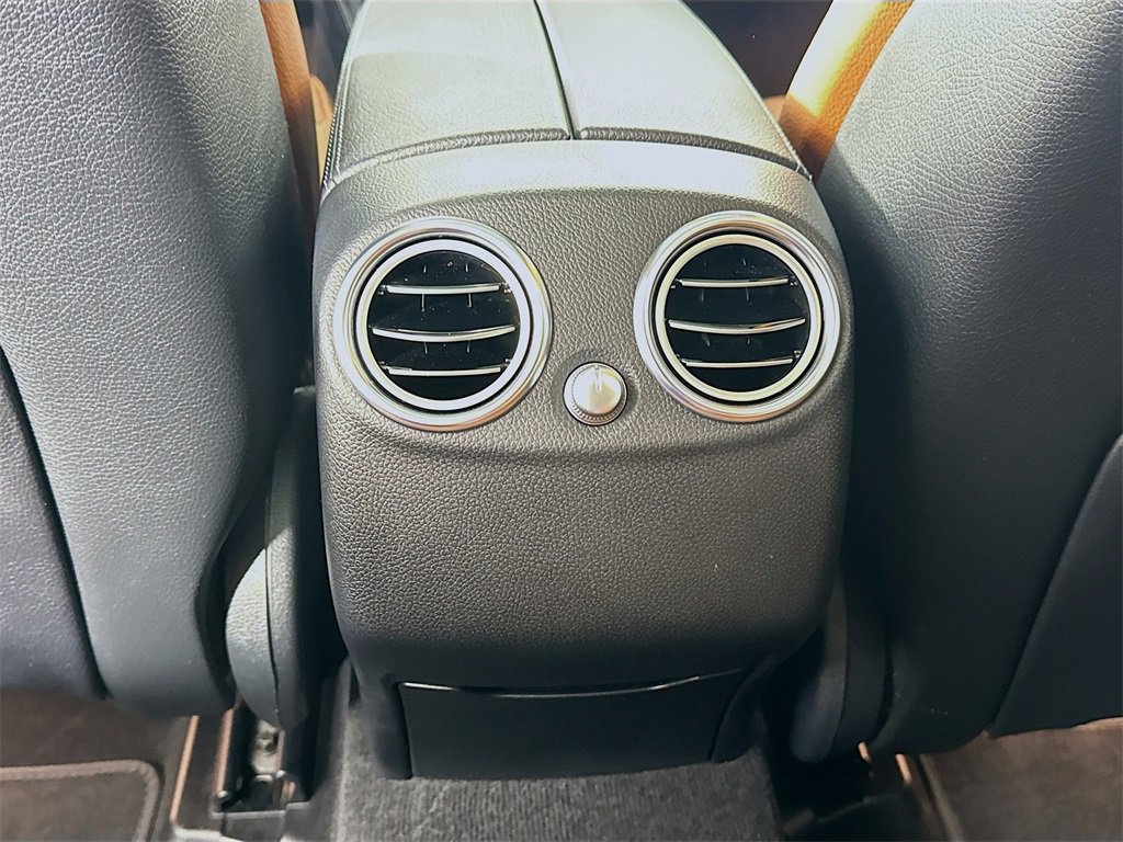 Used 2016 Mercedes-Benz GLC 300 4MATIC image 26